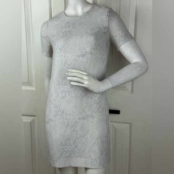 Babaton Snakeskin Pattern Dress. D17 - Picture 12 of 14